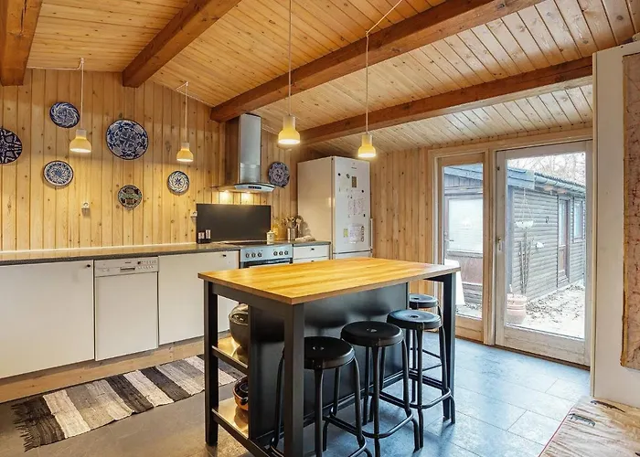 8 Person Holiday Home In Holb K