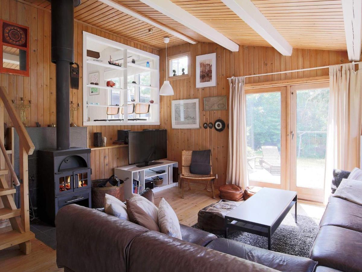 Holiday home 8 Person In Holb K *